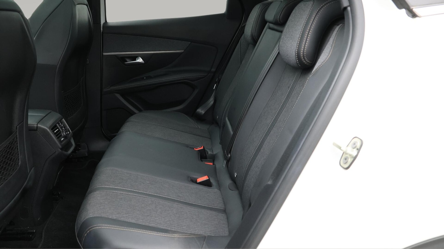 Used Peugeot 3008 2019 for sale - 76409174: Photo 17