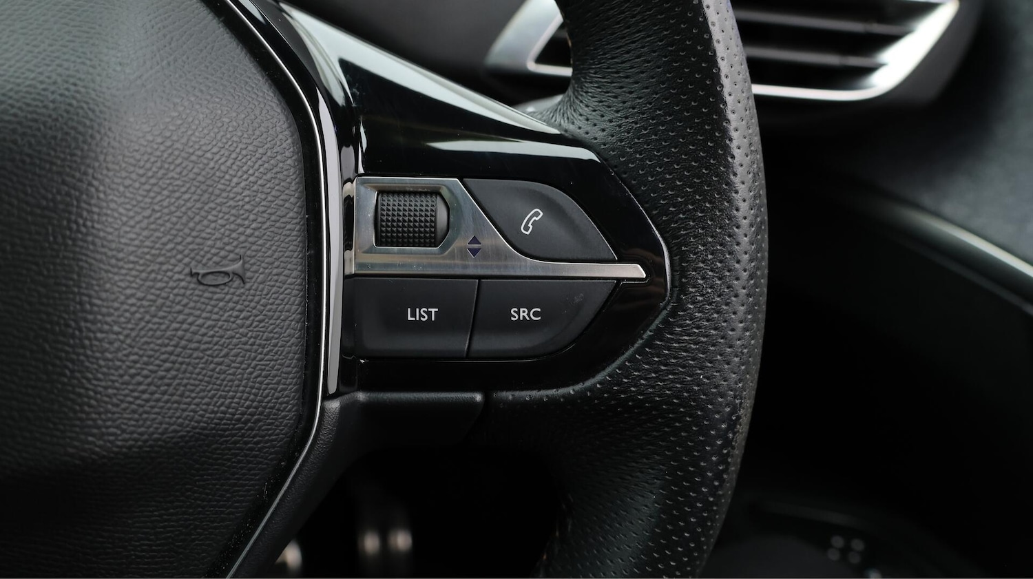 Used Peugeot 3008 2019 for sale - 76409174: Photo 28