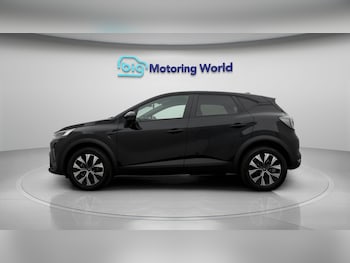 Used Renault Captur 2025 for sale - 78171667: Photo