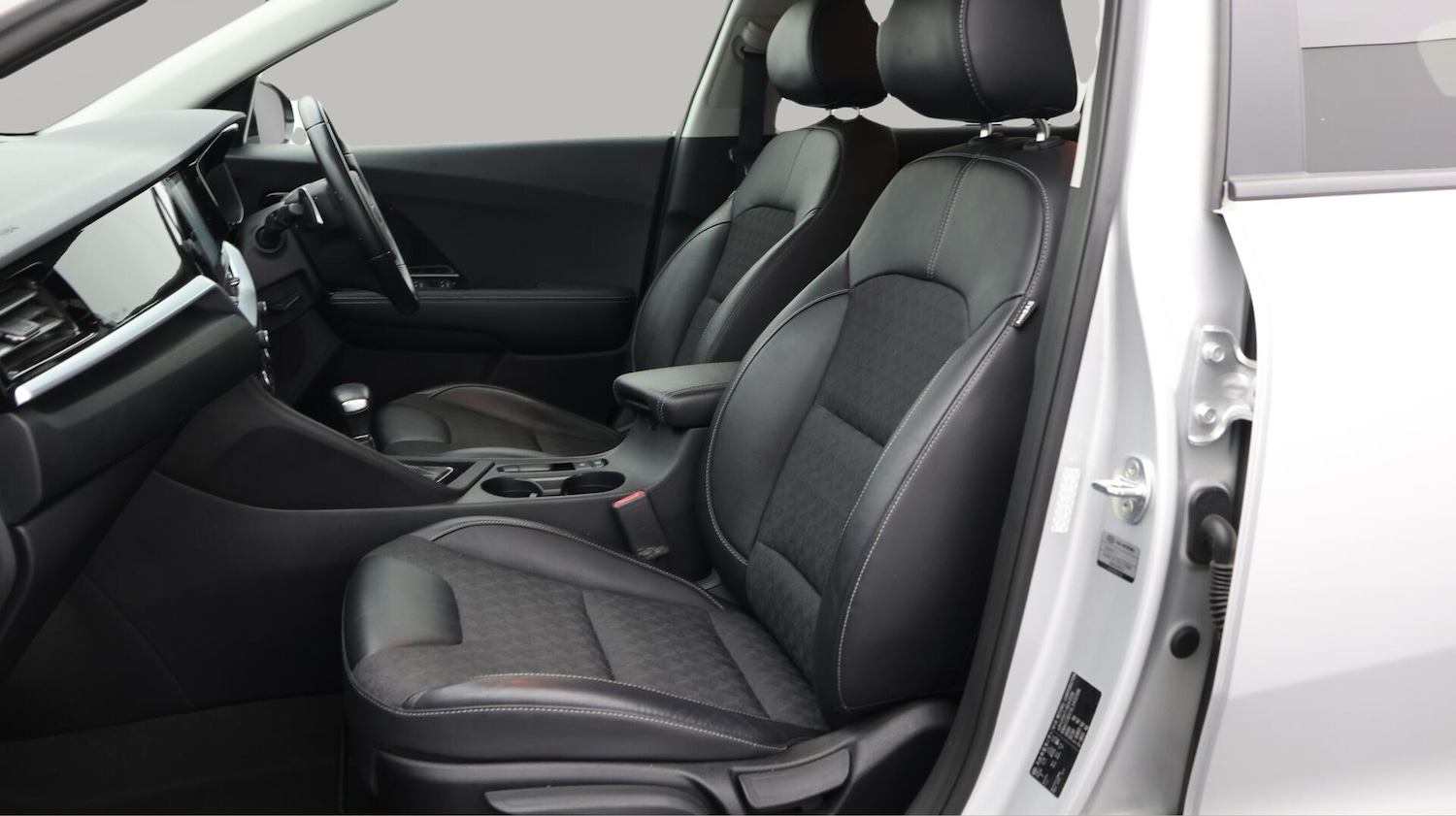 Used Kia Niro 2020 for sale - 76423075: Photo 15