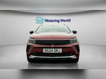 Used Vauxhall Grandland 2024 for sale - 76042881: Photo 3