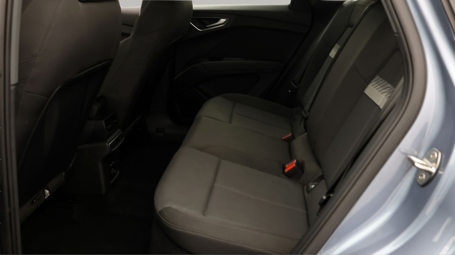 Used Audi Q4 e-tron 2023 for sale - 77228304: Photo 16