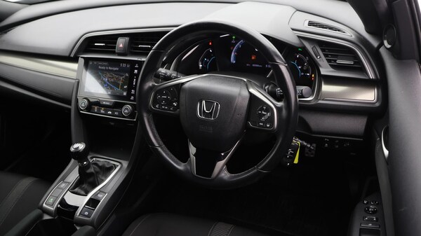 Used Honda Civic 2019 for sale - 76284322: Photo 10