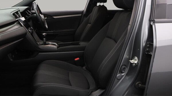 Used Honda Civic 2019 for sale - 76284322: Photo 15
