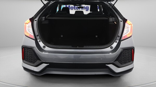 Used Honda Civic 2019 for sale - 76284322: Photo 18