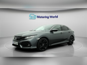 Used Honda Civic 2019 for sale - 76284322: Photo 4