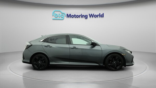 Used Honda Civic 2019 for sale - 76284322: Photo 9