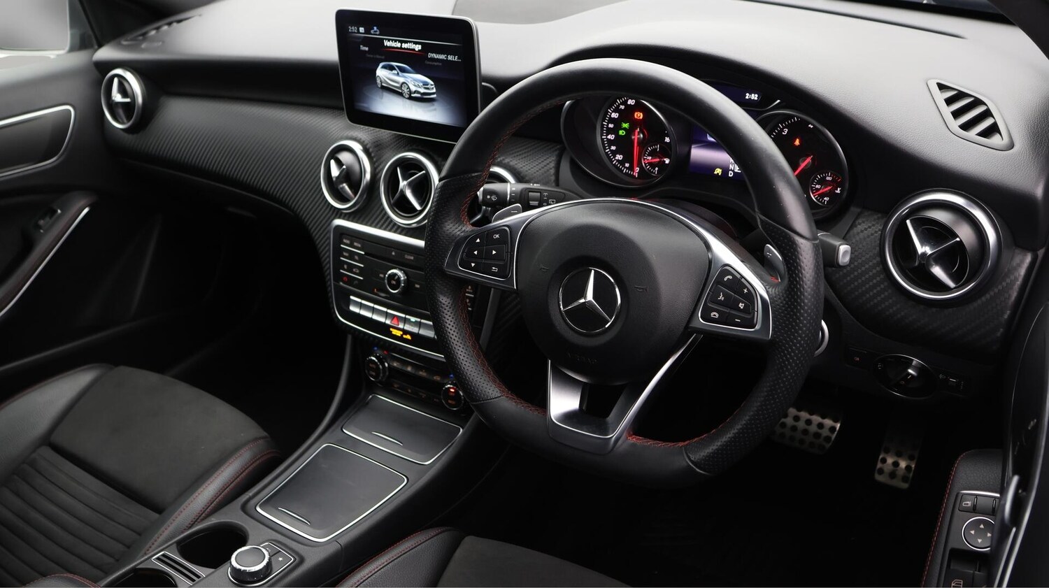 Used Mercedes-Benz A-Class 2017 for sale - 76072122: Photo 10