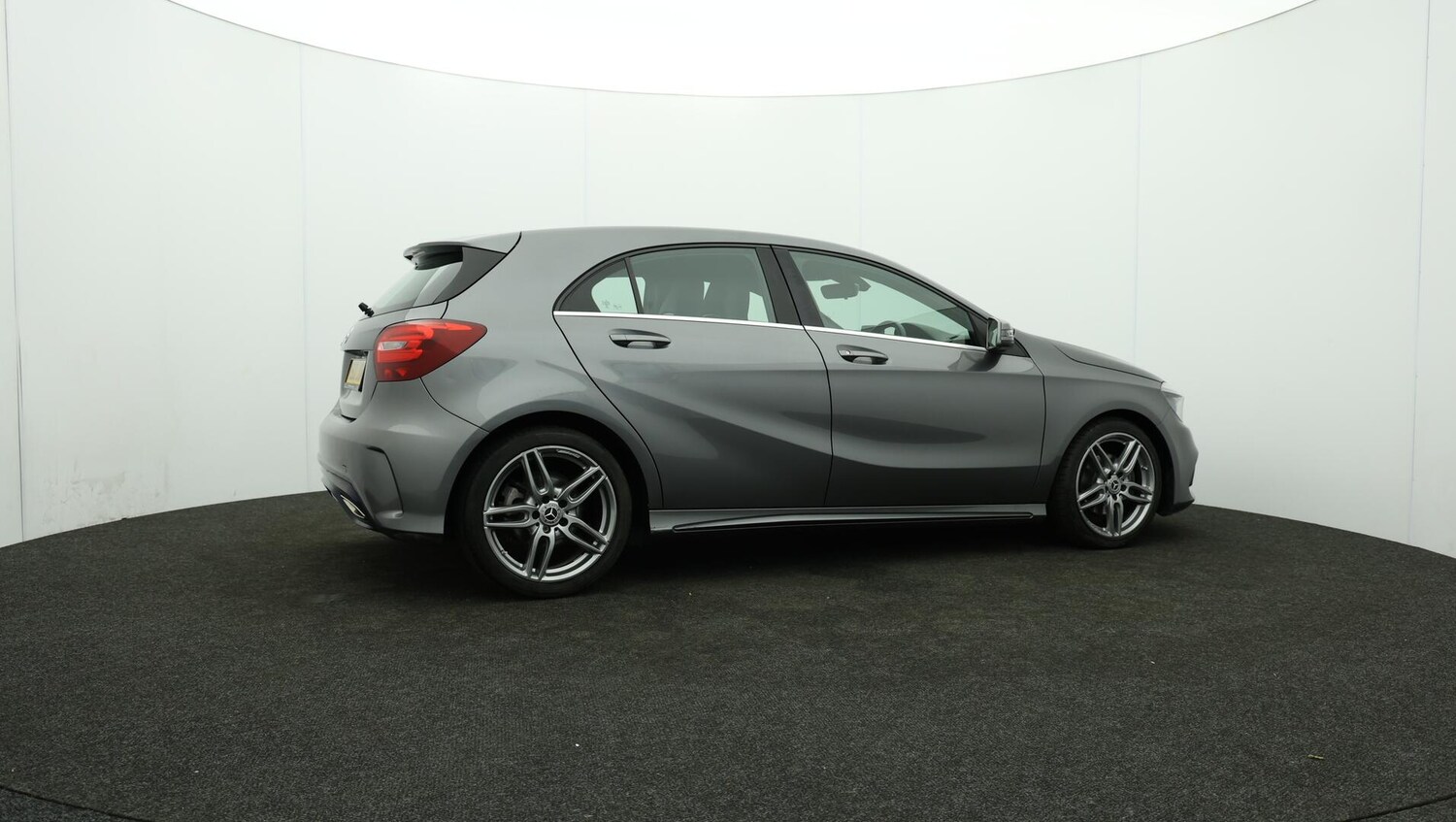 Used Mercedes-Benz A-Class 2017 for sale - 76072122: Photo 40