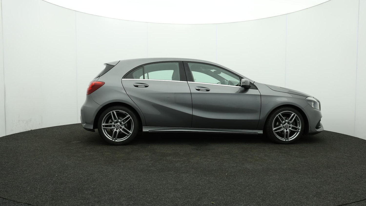 Used Mercedes-Benz A-Class 2017 for sale - 76072122: Photo 43