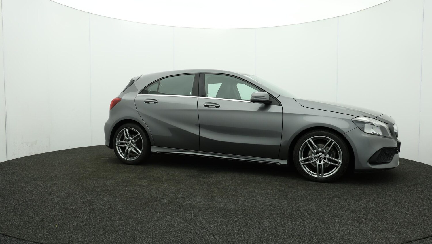 Used Mercedes-Benz A-Class 2017 for sale - 76072122: Photo 48