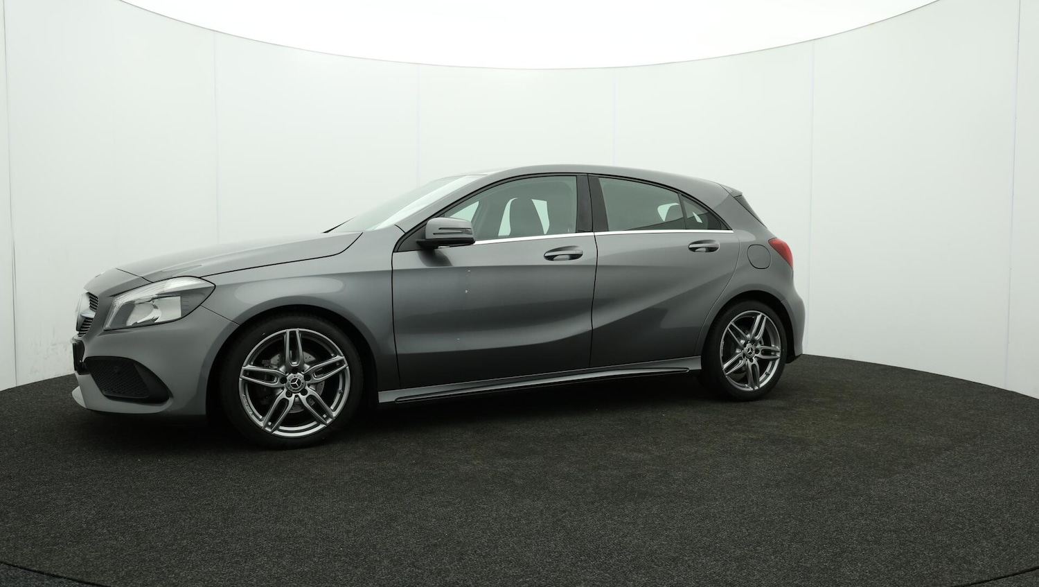 Used Mercedes-Benz A-Class 2017 for sale - 76072122: Photo 68