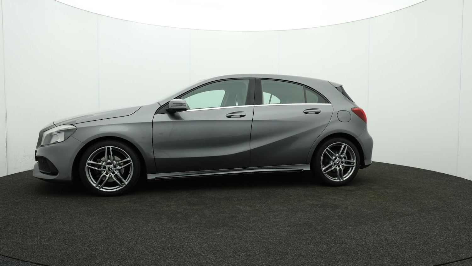 Used Mercedes-Benz A-Class 2017 for sale - 76072122: Photo 71