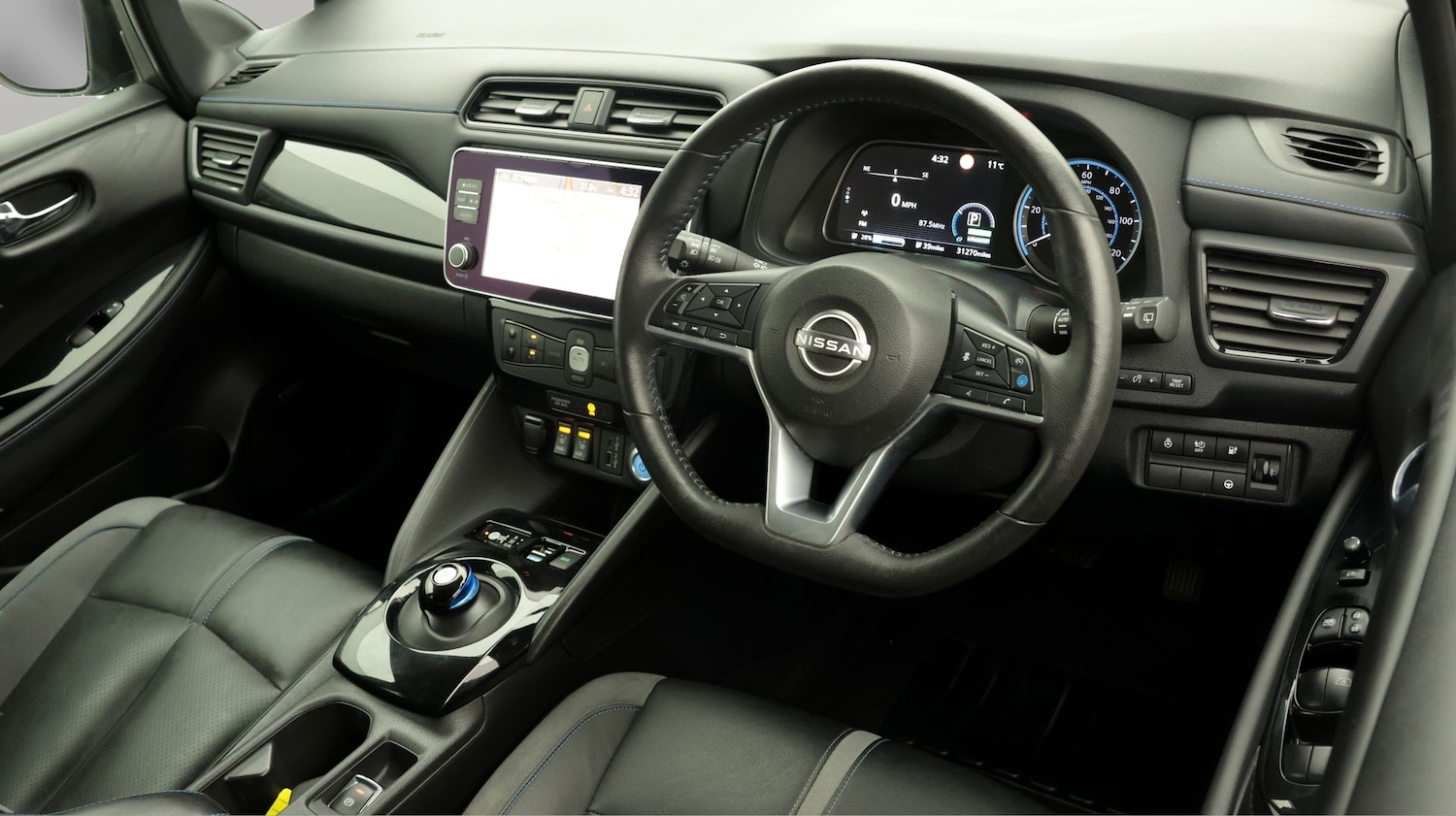 Used Nissan Leaf 2023 for sale - 77695082: Photo 9