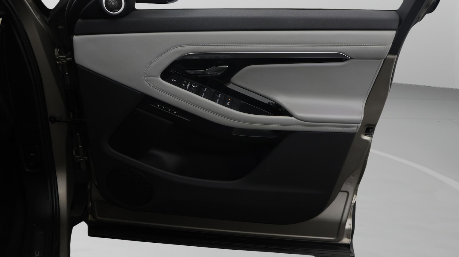 Used Land Rover Range Rover Evoque 2021 for sale - 76667441: Photo 16