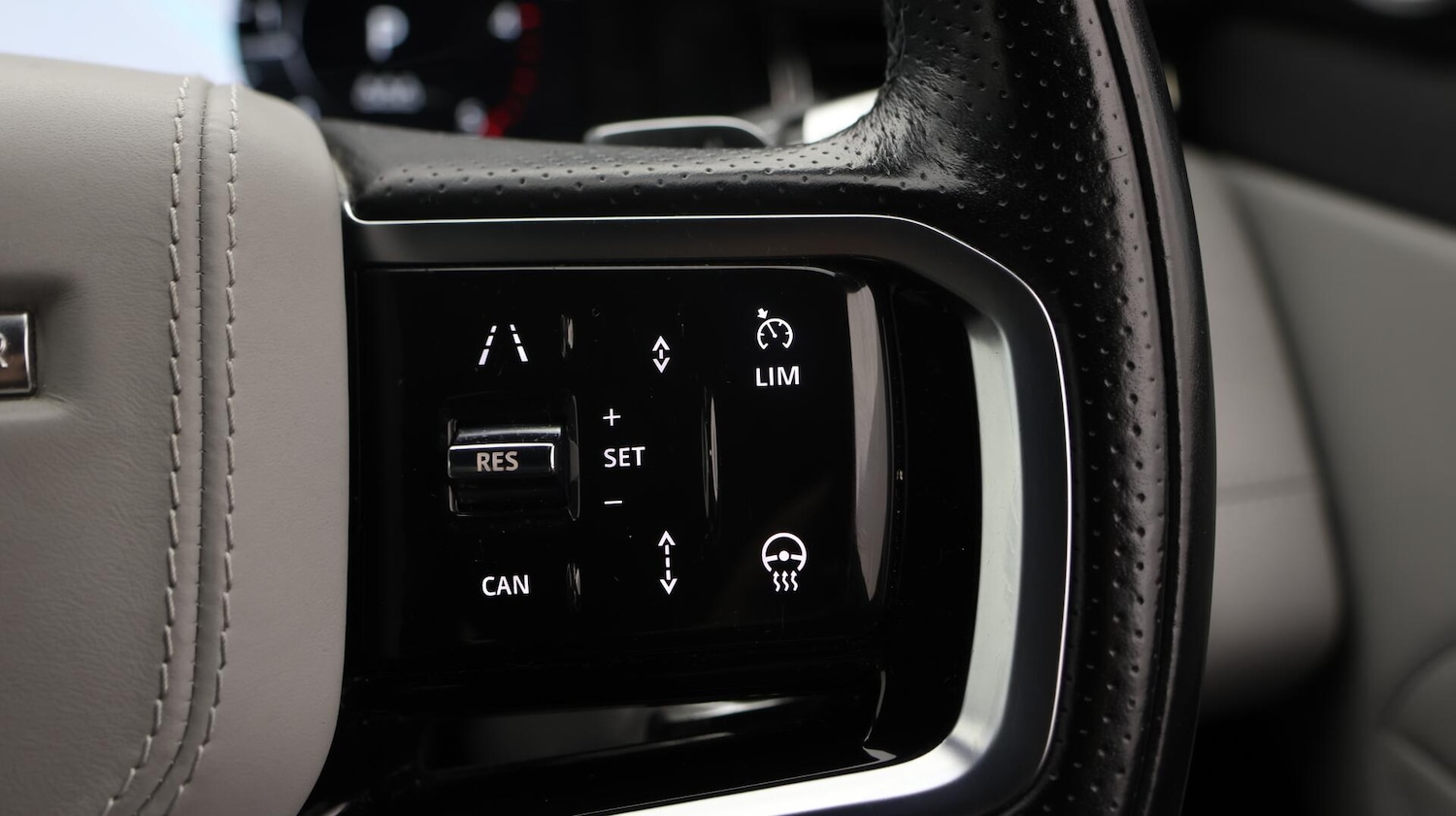 Used Land Rover Range Rover Evoque 2021 for sale - 76667441: Photo 24