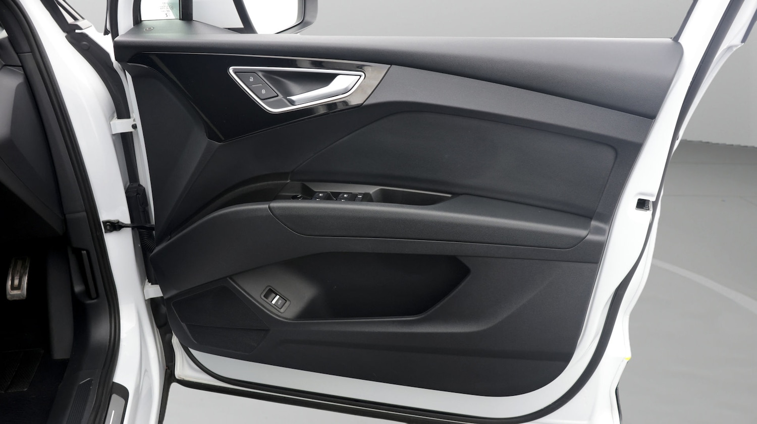 Used Audi Q4 e-tron for sale - 78112344: Photo 15