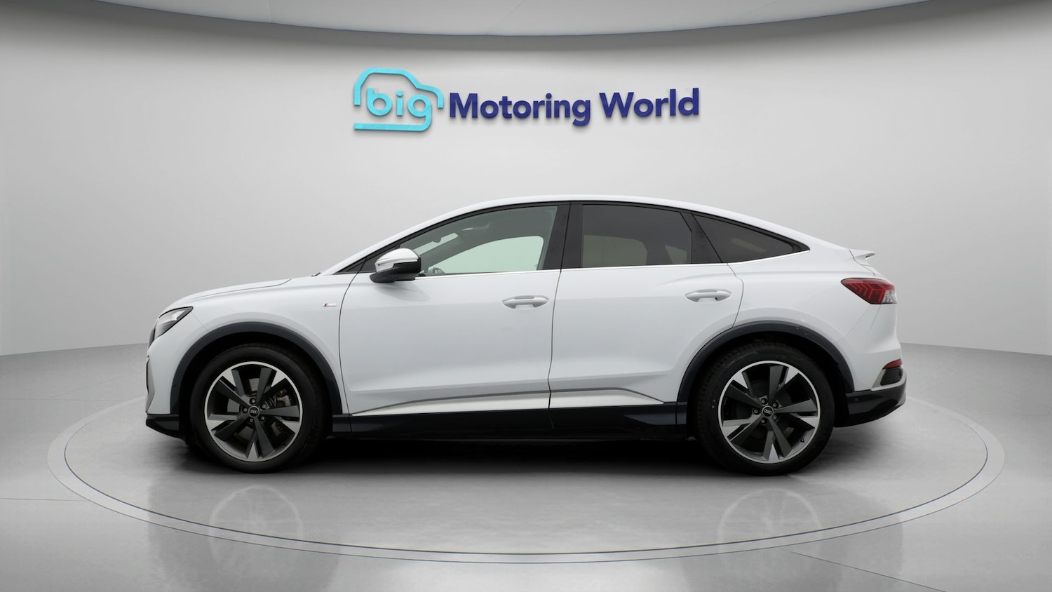 Used Audi Q4 e-tron for sale - 78112344: Photo 4