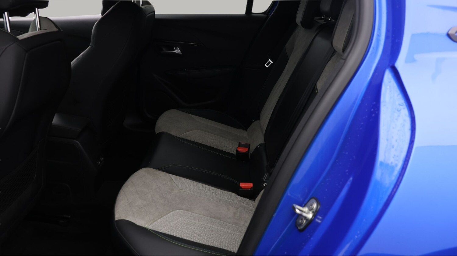 Used Peugeot 208 2020 for sale - 77525235: Photo 16