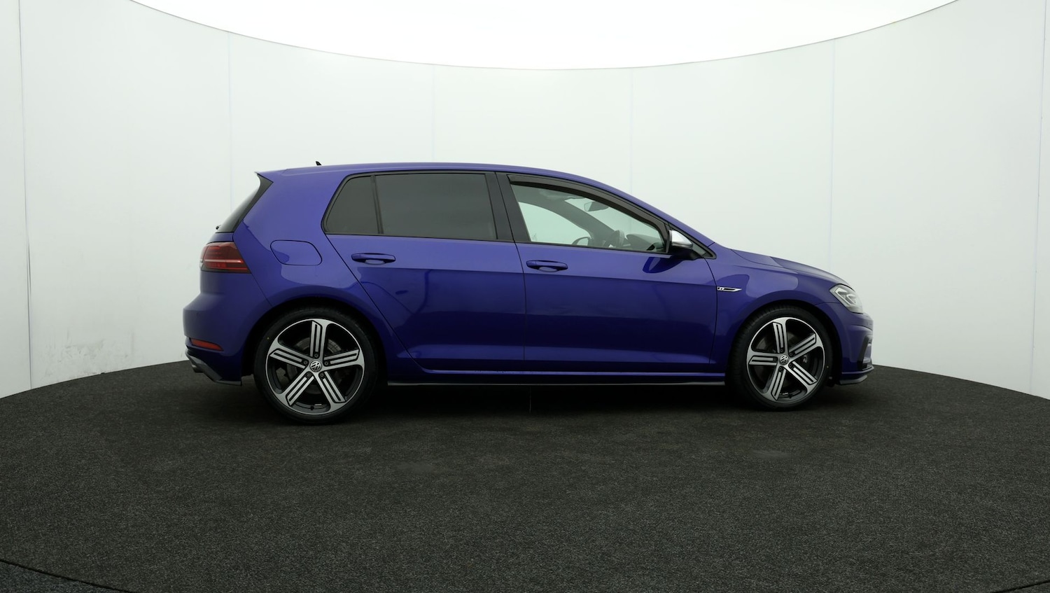 Used Volkswagen Golf 2017 for sale - 76885089: Photo 34