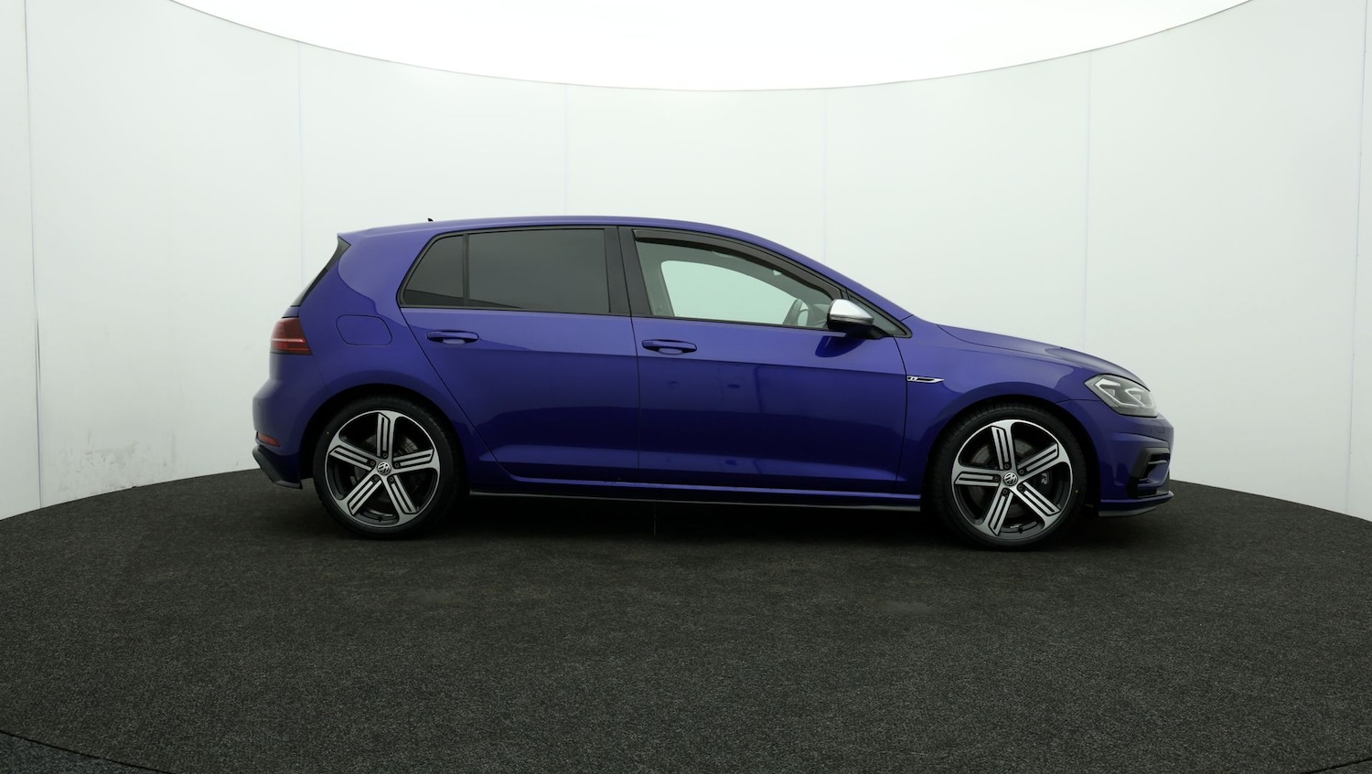 Used Volkswagen Golf 2017 for sale - 76885089: Photo 36