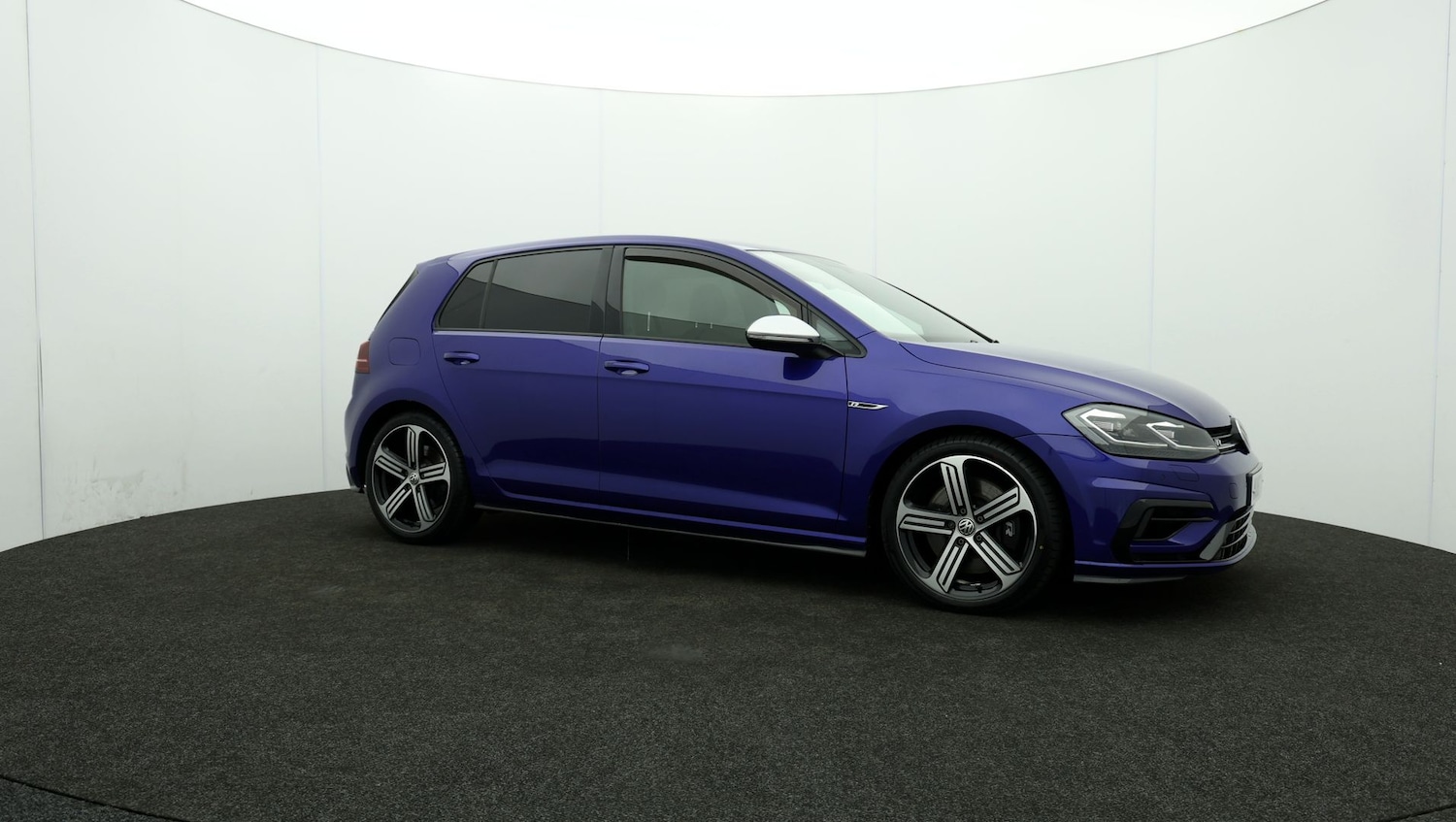 Used Volkswagen Golf 2017 for sale - 76885089: Photo 41