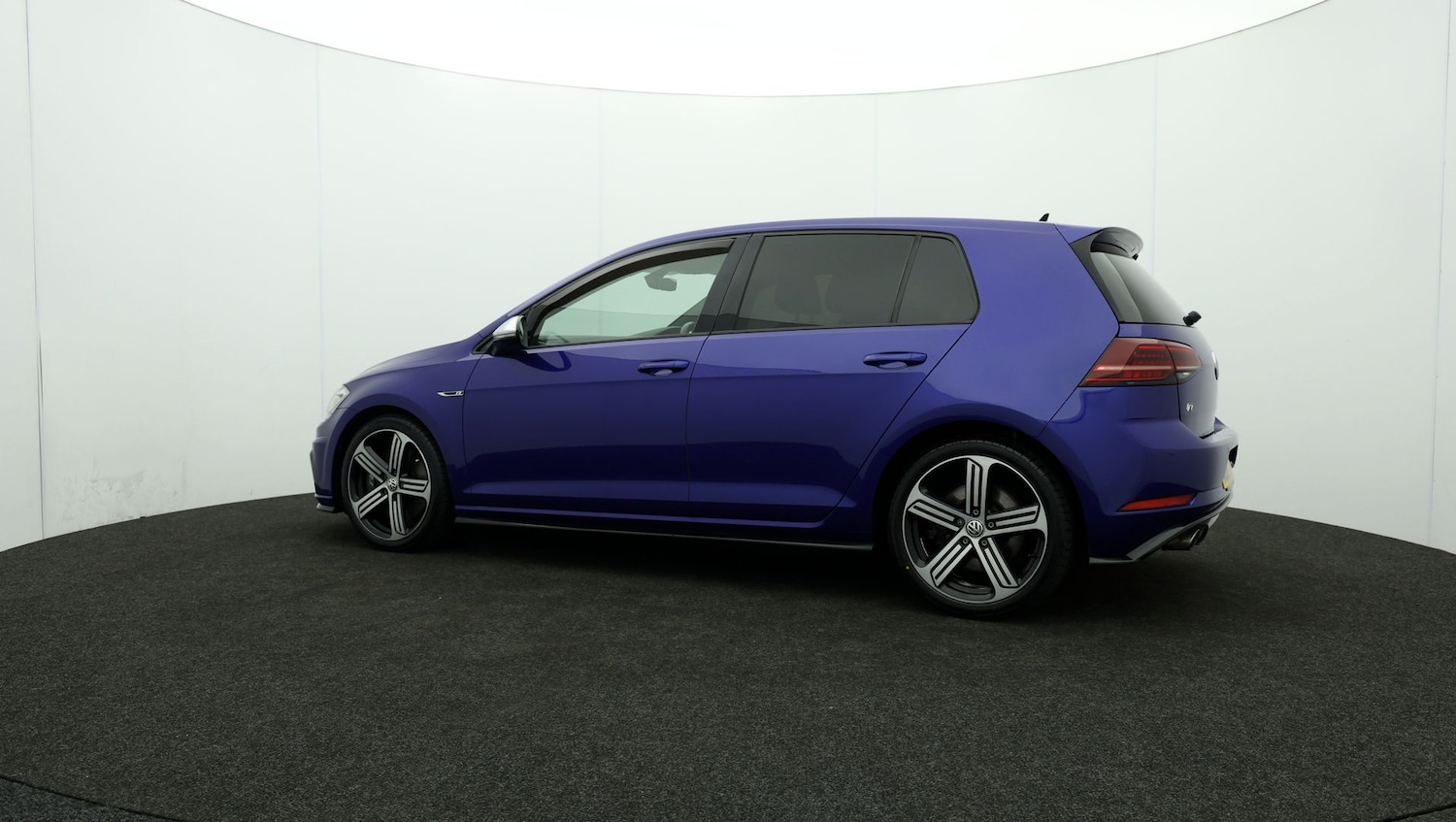 Used Volkswagen Golf 2017 for sale - 76885089: Photo 69