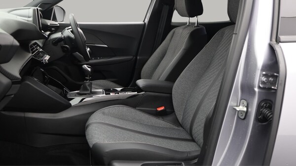 Used Peugeot 2008 2024 for sale - 75669541: Photo 21