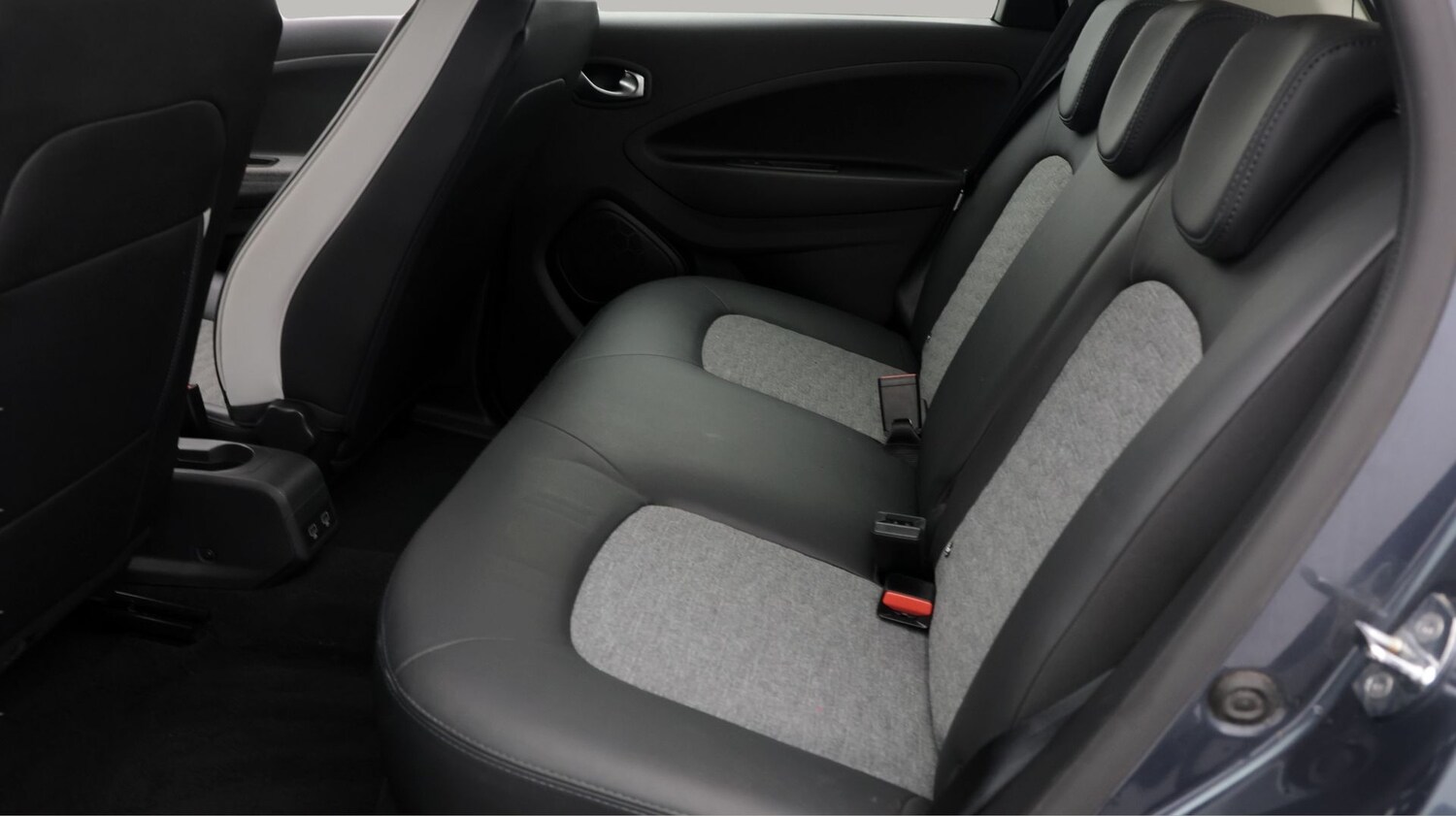 Used Renault Zoe 2021 for sale - 77622287: Photo 16