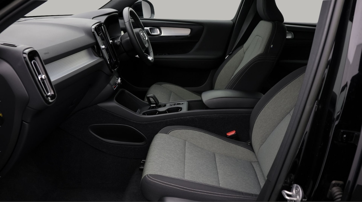 Used Volvo XC40 for sale - 78112788: Photo 14