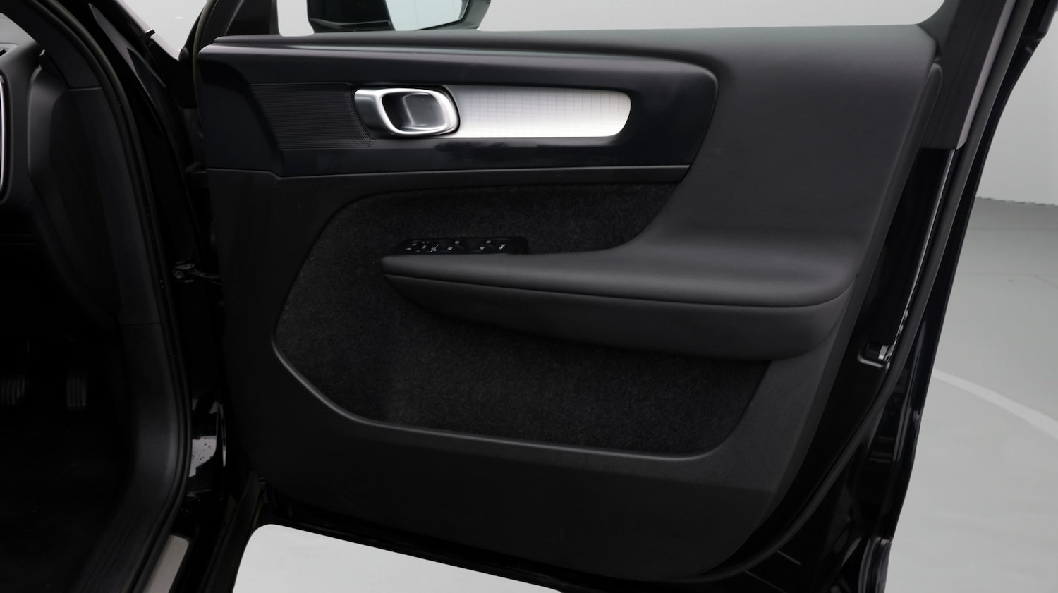 Used Volvo XC40 for sale - 78112788: Photo 15