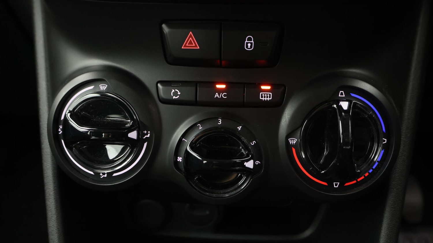 Used Peugeot 208 2019 for sale - 76562041: Photo 12