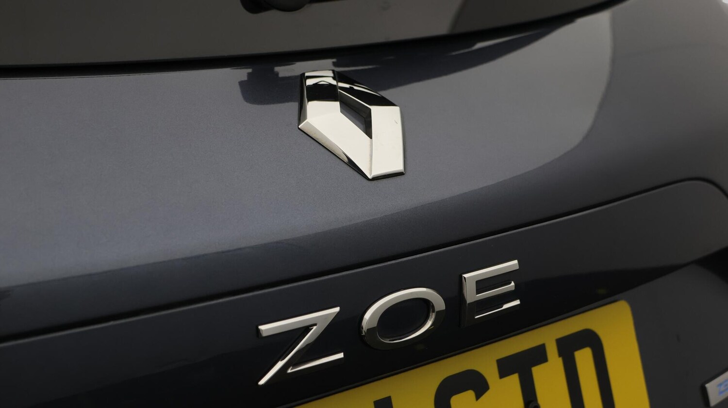 Used Renault Zoe 2021 for sale - 76432029: Photo 21