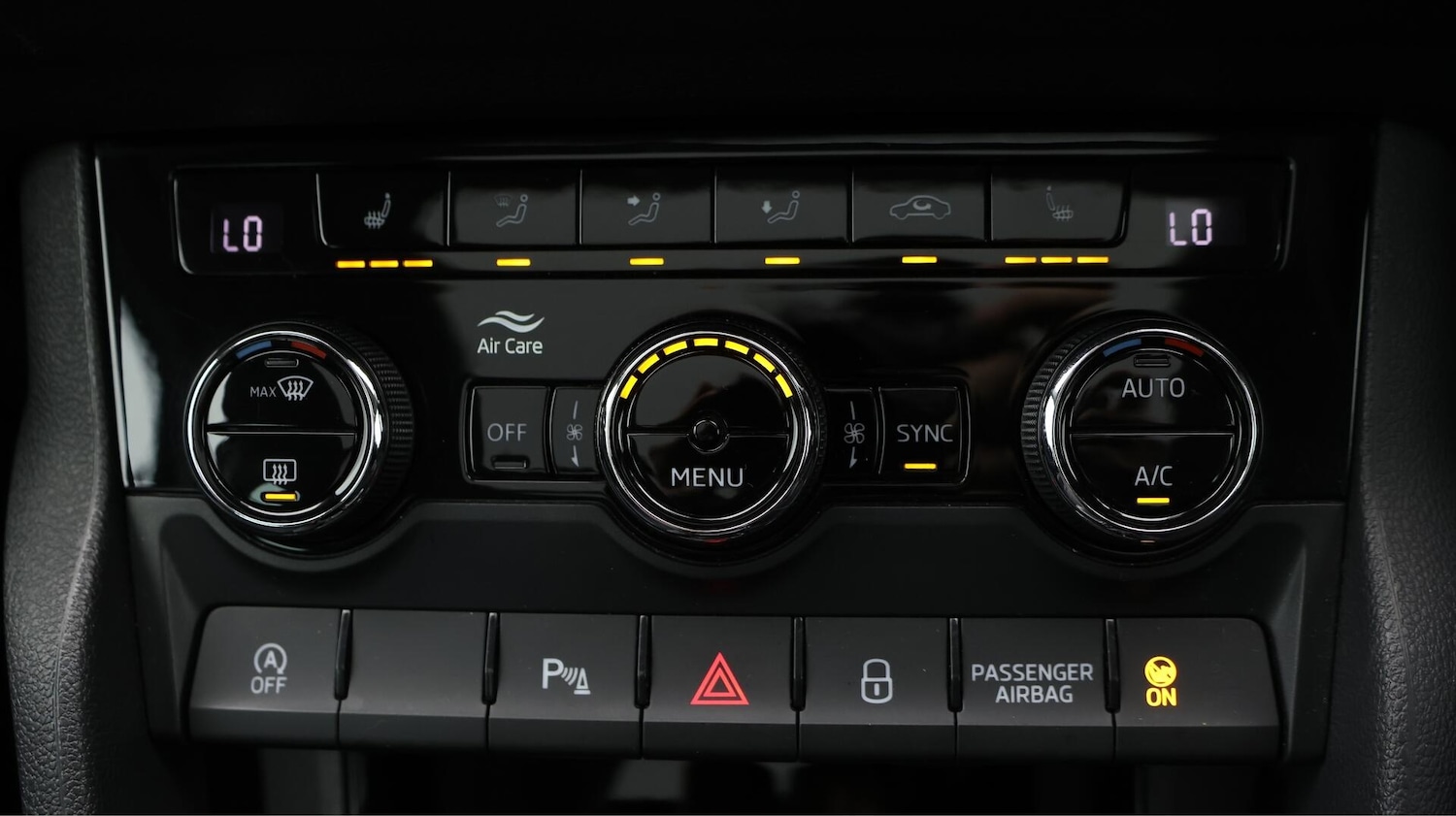 Used Skoda Karoq 2018 for sale - 76440290: Photo 13