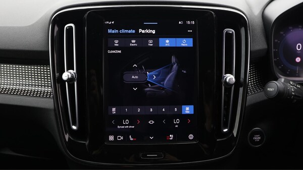 Used Volvo XC40 2023 for sale - 76294446: Photo 13