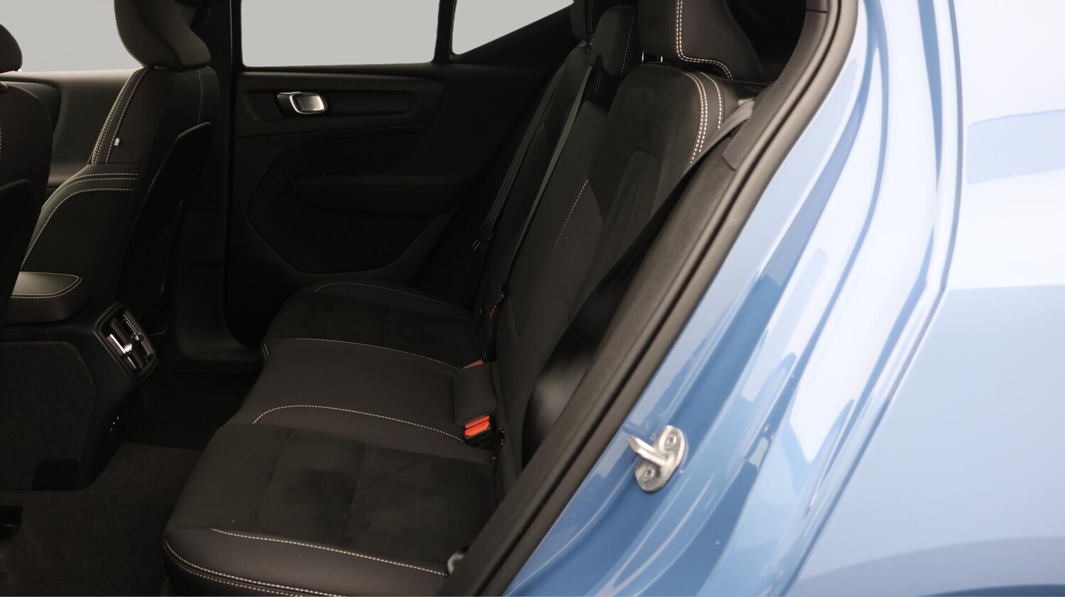 Used Volvo XC40 2023 for sale - 76294446: Photo 17