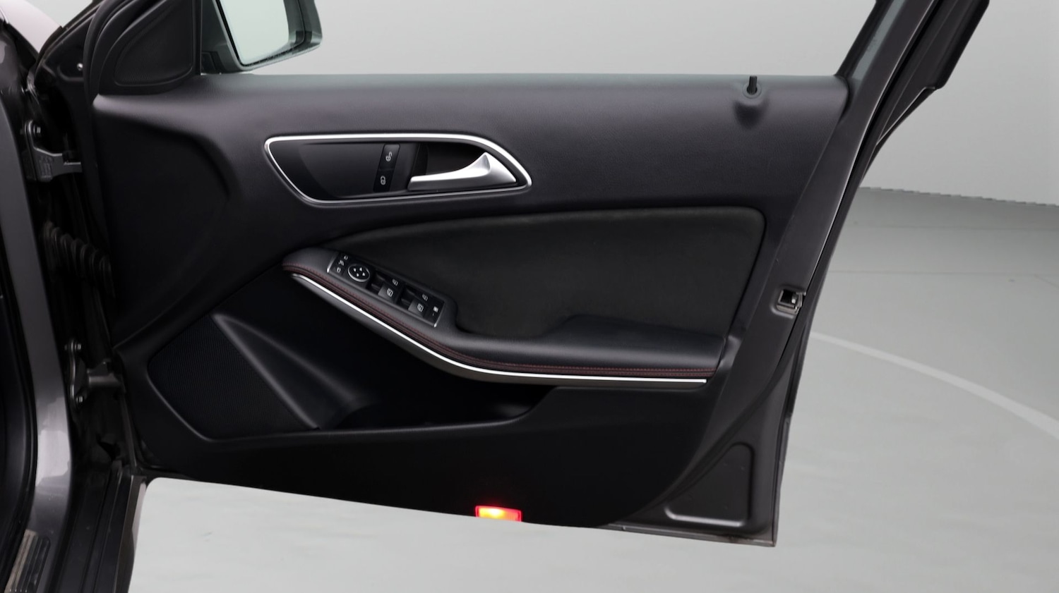 Used Mercedes-Benz A-Class 2018 for sale - 77962453: Photo 15