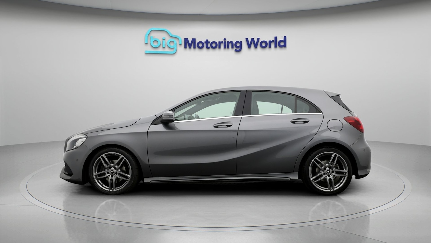 Used Mercedes-Benz A-Class 2018 for sale - 77962453: Photo 4