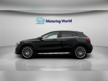 Used Mercedes-Benz GLA 2019 for sale - 77781493: Photo