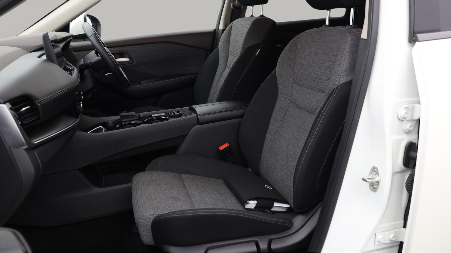 Used Nissan X-Trail 2024 for sale - 76380818: Photo 14