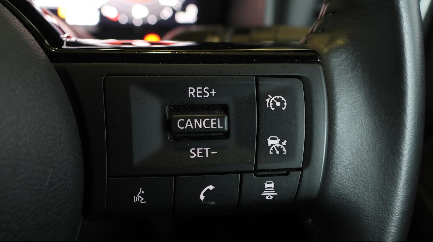 Used Nissan X-Trail 2024 for sale - 76380818: Photo 24