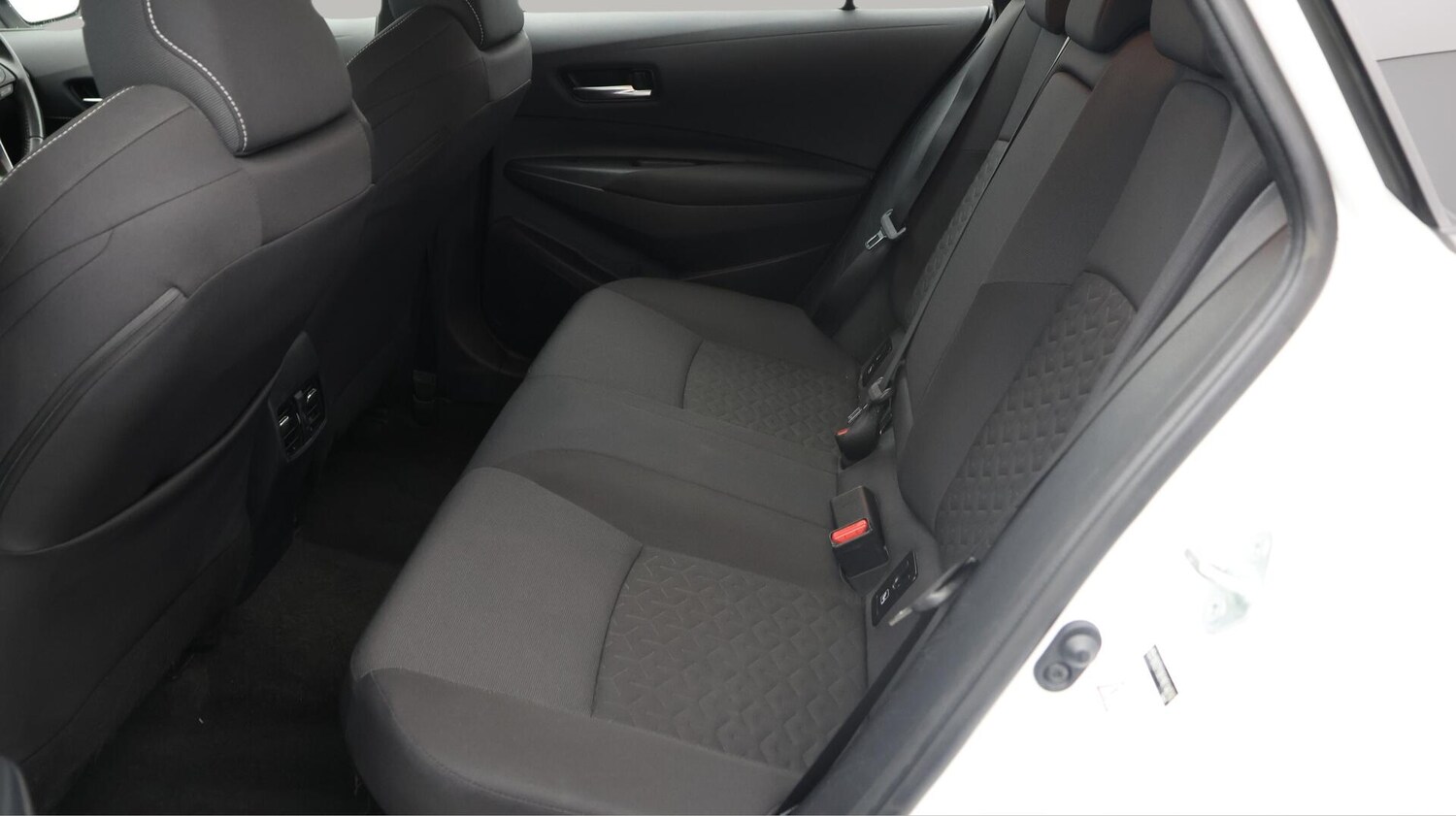 Used Toyota Corolla 2020 for sale - 76440704: Photo 17