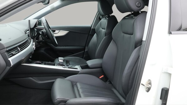 Used Audi A4 2021 for sale - 76314682: Photo 15