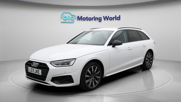 Used Audi A4 2021 for sale - 76314682: Photo 4