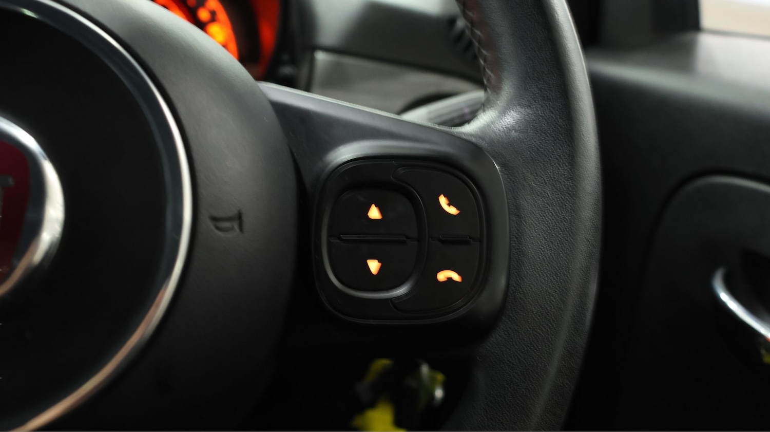 Used Fiat 500 2021 for sale - 77519692: Photo 23