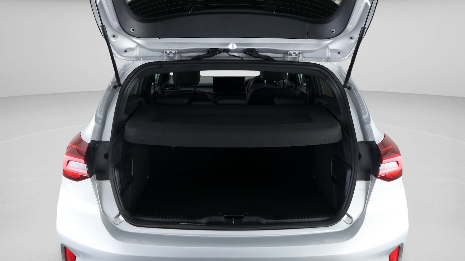 Used Ford Focus 2023 for sale - 78199772: Photo 17