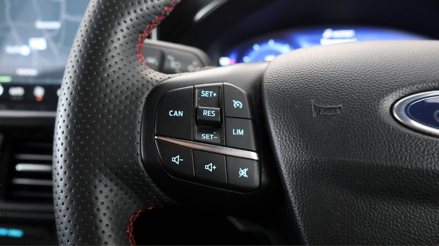 Used Ford Focus 2023 for sale - 78199772: Photo 24