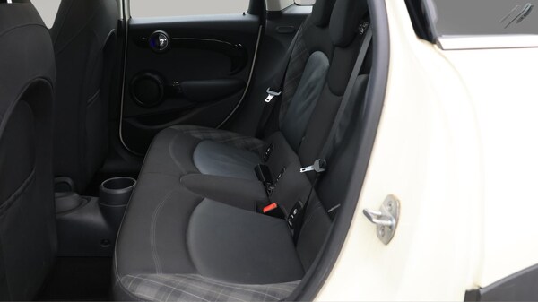 Used MINI Hatch 2019 for sale - 76295057: Photo 17