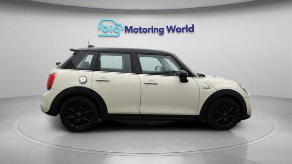 Used MINI Hatch 2019 for sale - 76295057: Photo 9