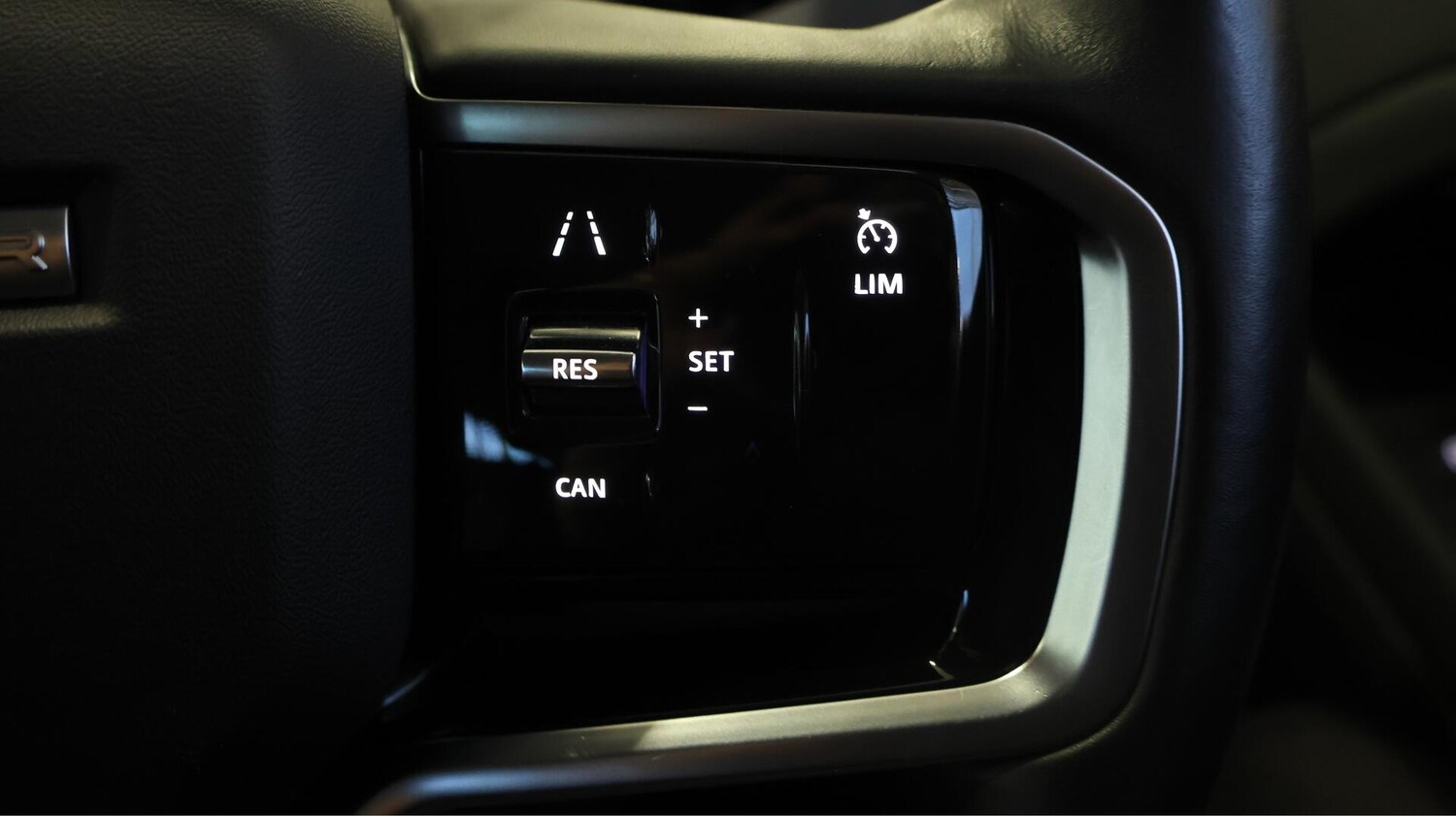 Used Land Rover Range Rover Evoque 2021 for sale - 76484845: Photo 24